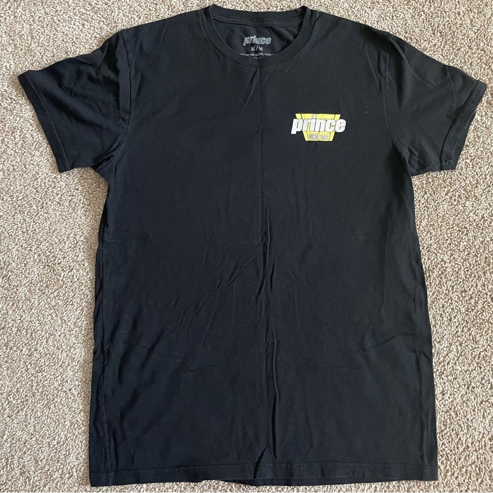 *Vintage* Men’s Graphic Tee, MED